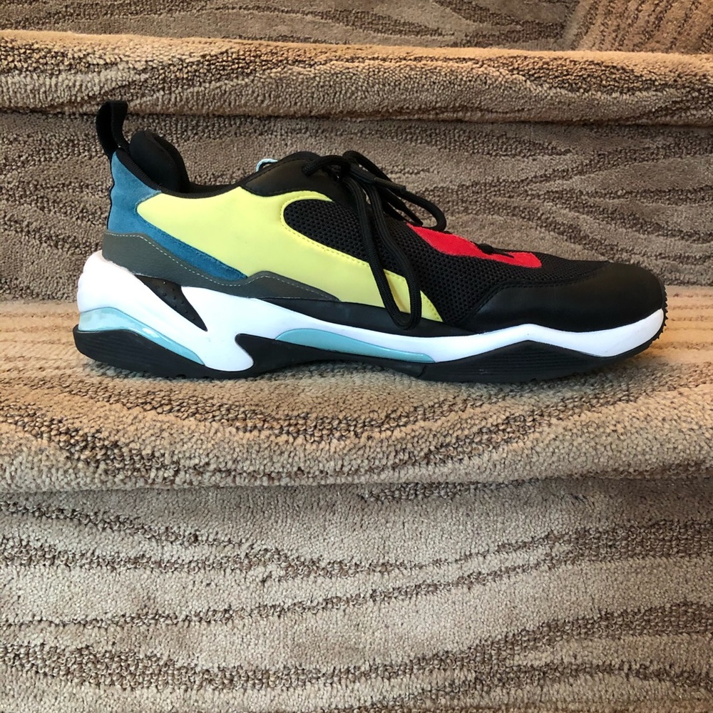 Men’s Puma Sneakers 🎉Size 12